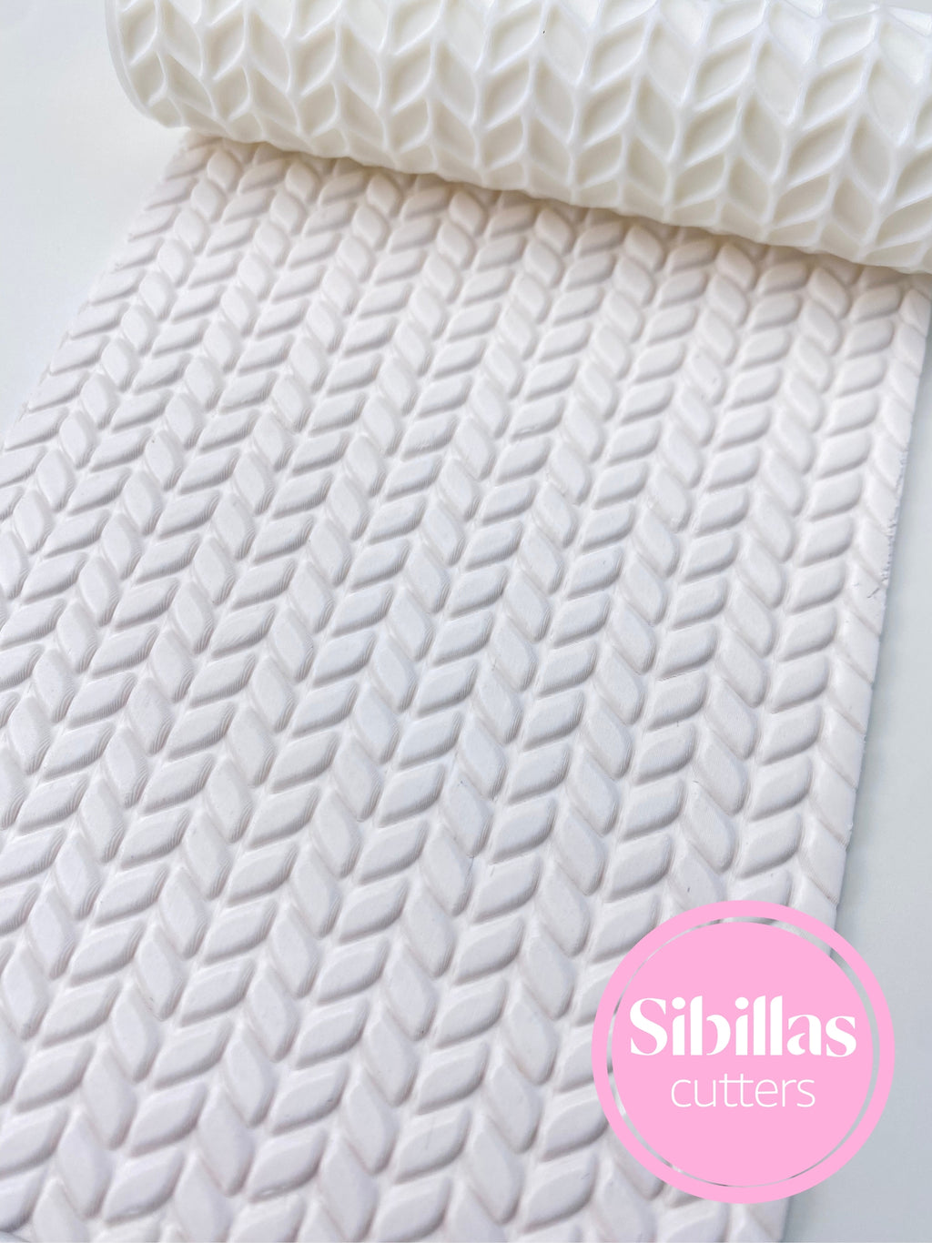 Knitted texture roller