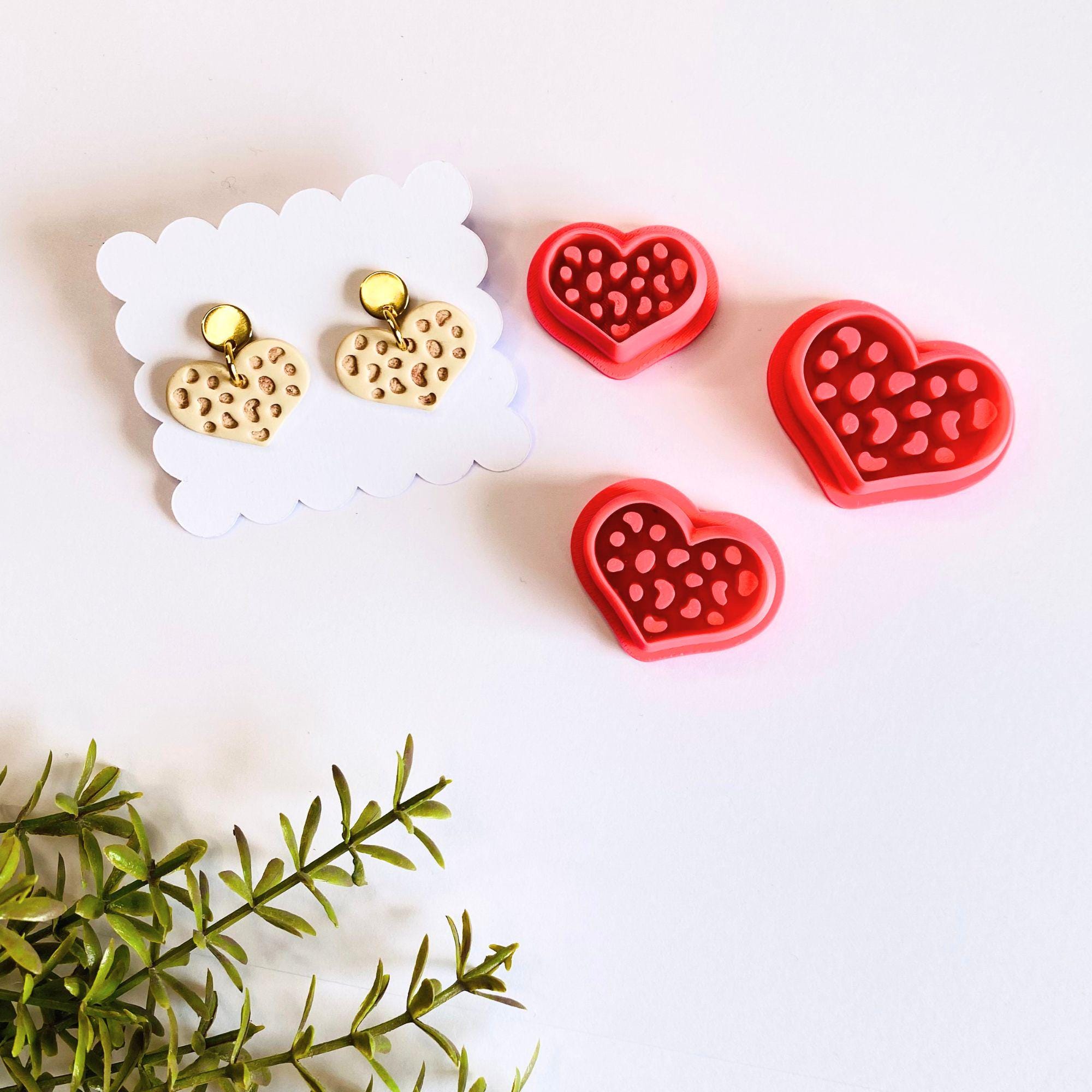 Heart-shaped leopard pattern clay cutter for DIY earrings and crafts