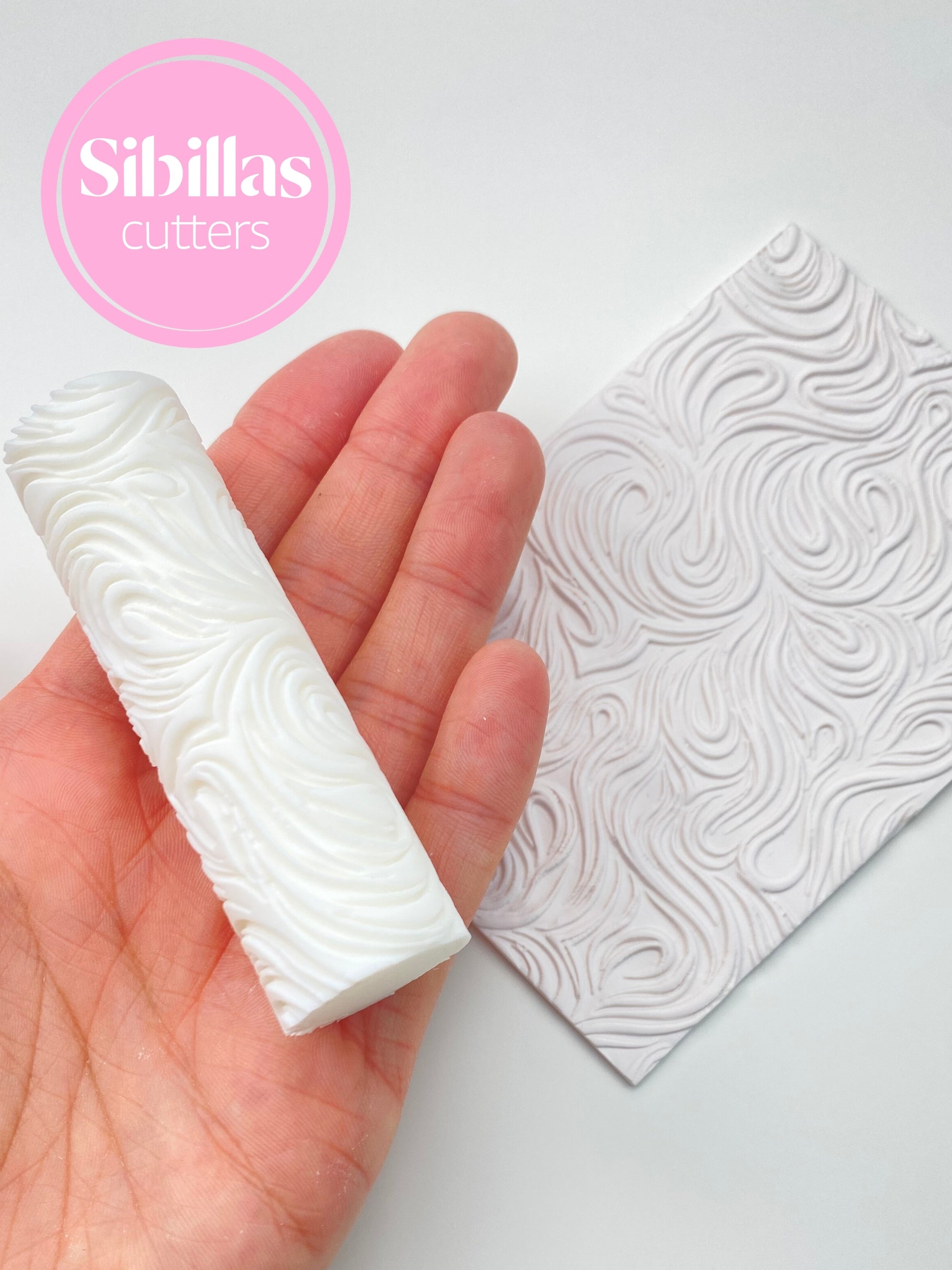 Textured rollers for clay featuring elegant waves and abstract line patterns, designed for polymer clay DIY crafts. This vintage ceramic hand roller creates beautiful textures for earrings, charms, and small pottery pieces. Perfect for adding unique patterns to polymer clay jewelry, pendants, and Boho-inspired designs. Lightweight, easy to use, and ideal for hobbyists, small business Etsy sellers, and professional crafters looking to create detailed, handmade clay textures.