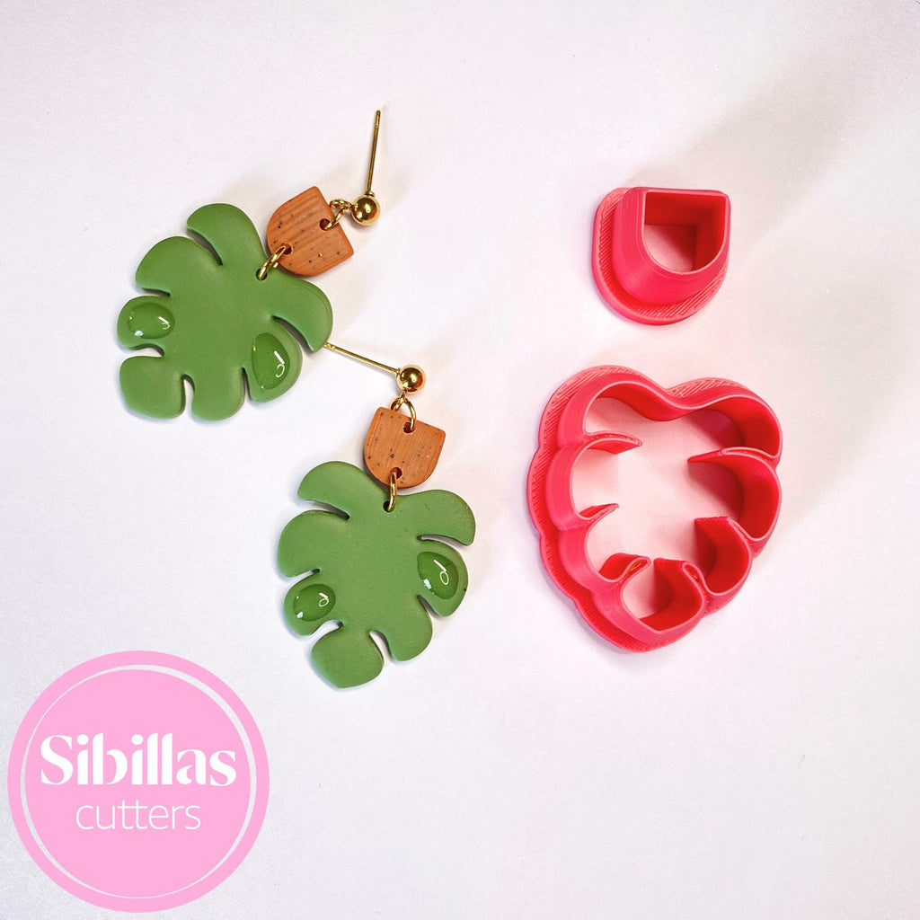 Polymer clay and fondant cutter in Monstera leaf design, ideal for DIY and baking