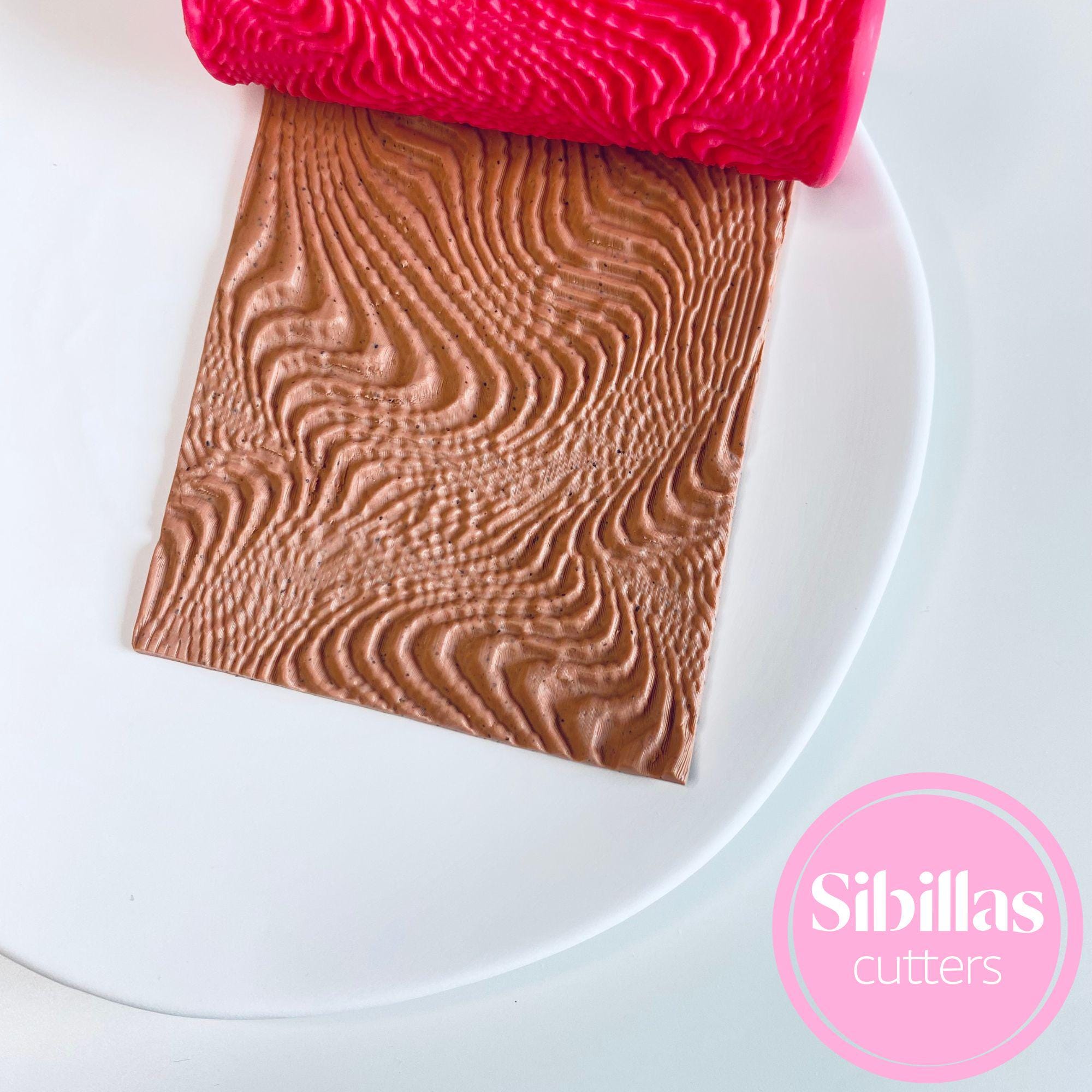 Reusable abstract lines clay roller for creating textured polymer clay designs