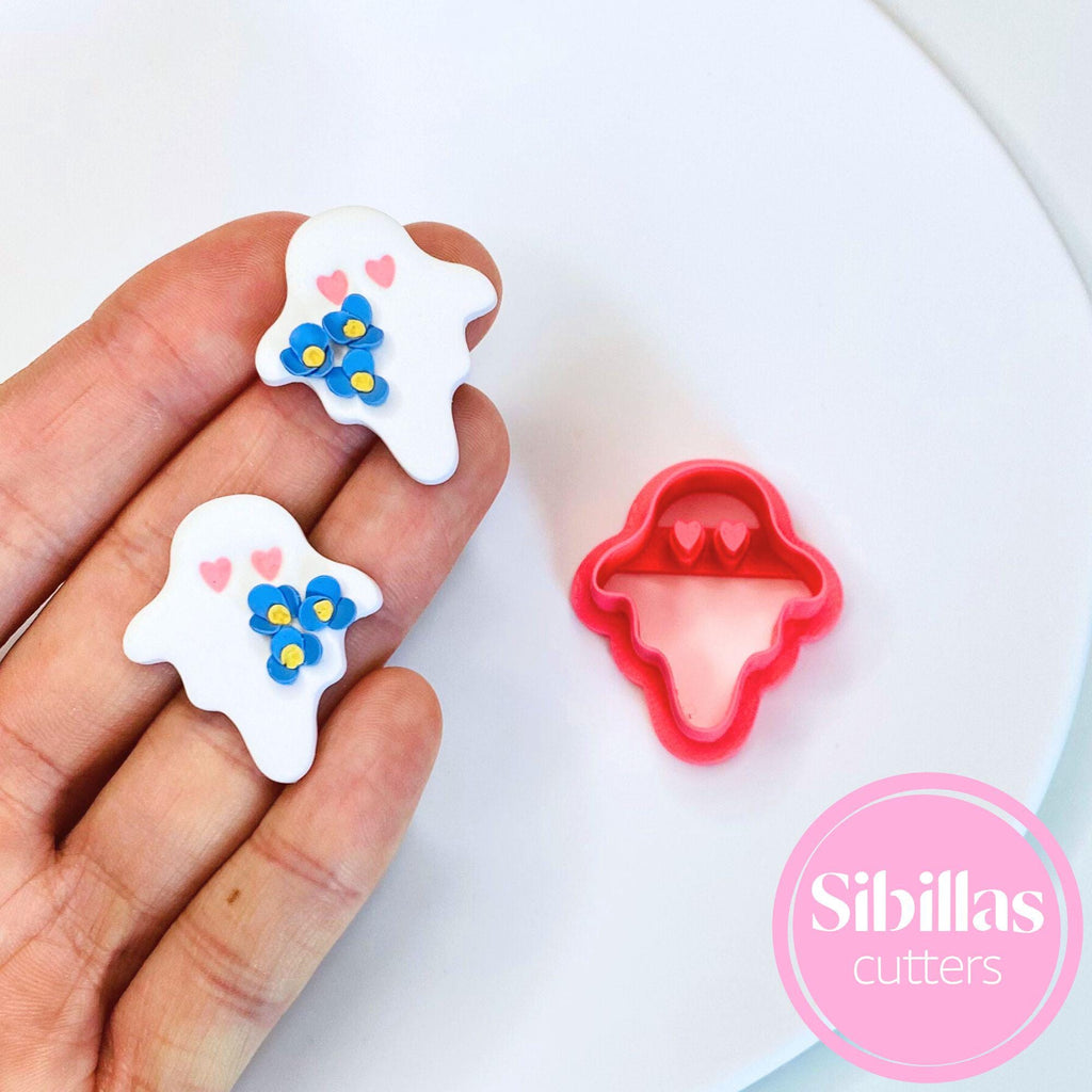 DIY crafting tool: cute ghost clay cutter for polymer clay and festive projects
