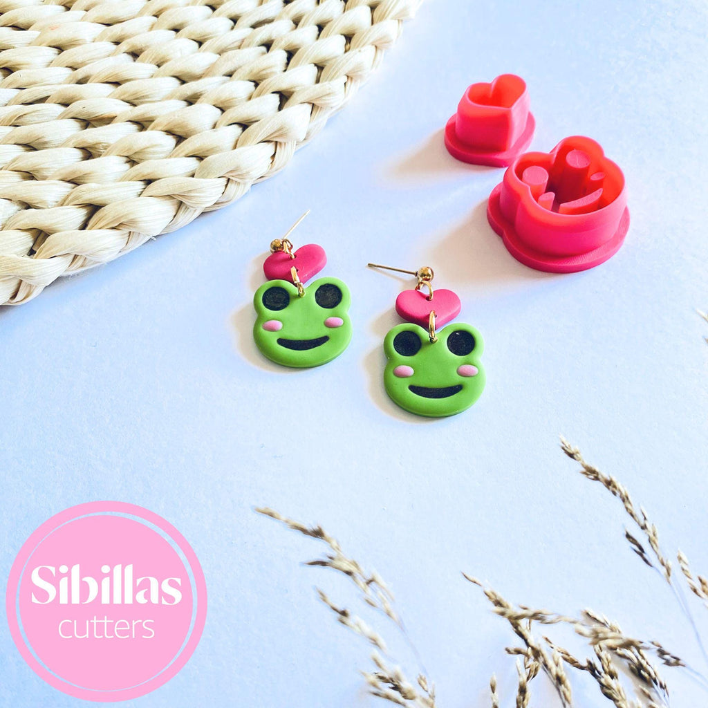 Frog with heart craft cutter set for handmade decorations, charms, and clay projects