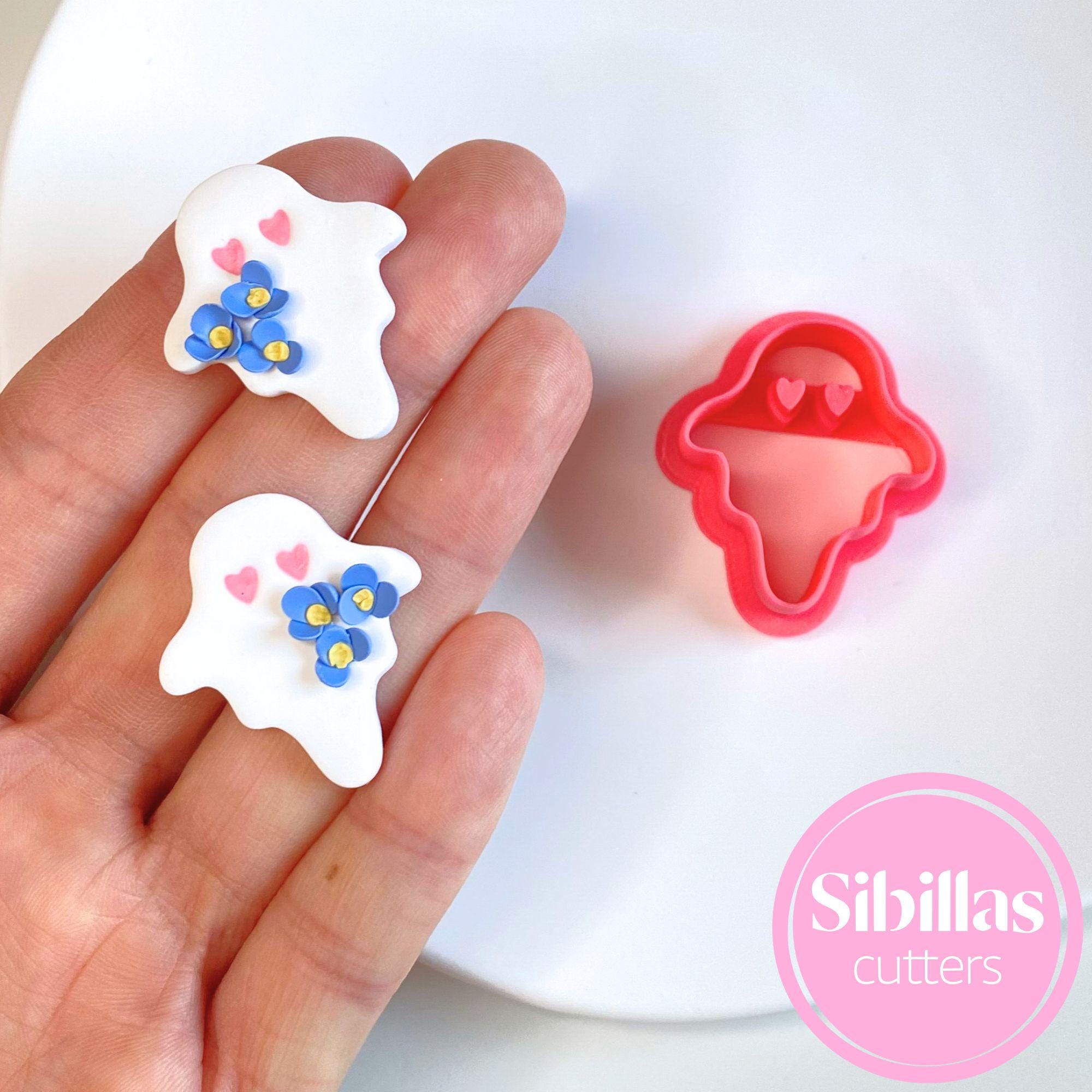 DIY crafting tool: cute ghost clay cutter for polymer clay and festive projects