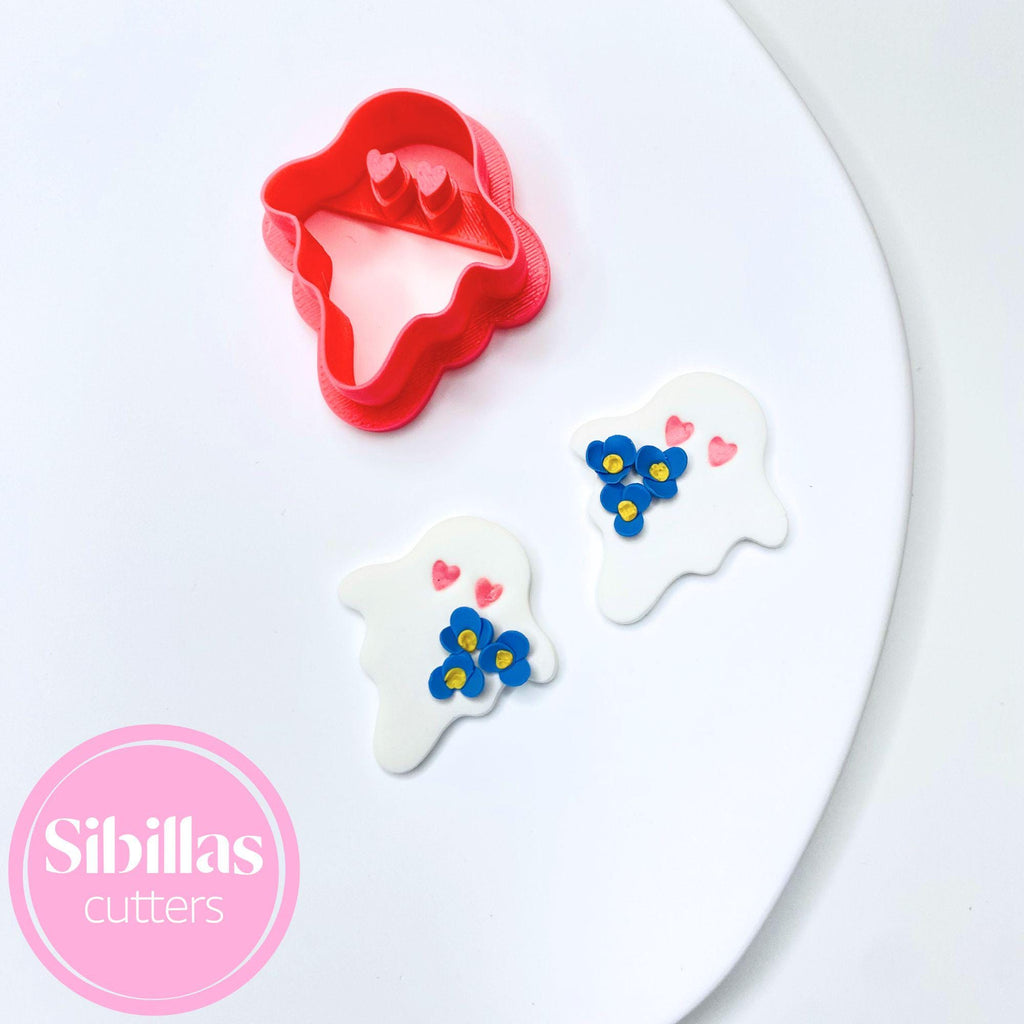DIY crafting tool: cute ghost clay cutter for polymer clay and festive projects