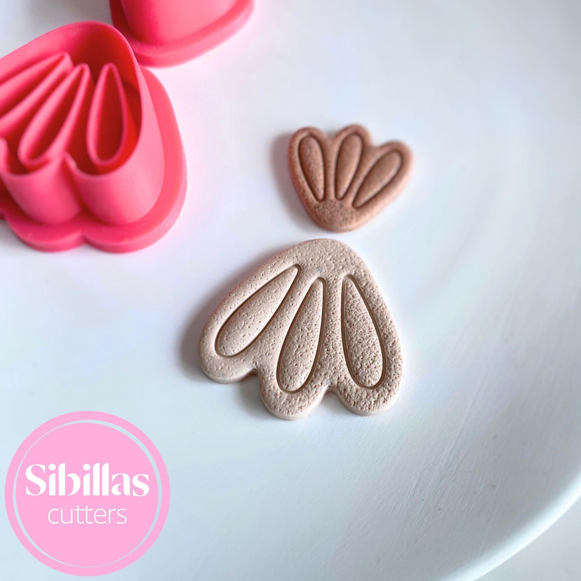 Leaf shape clay cutters: Embossed Scalloped Earring Tool