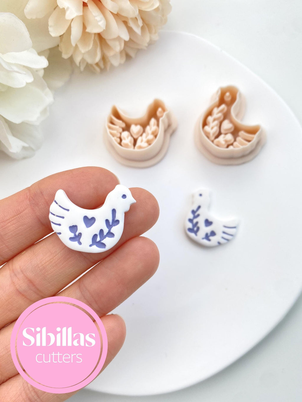 Clay earrings cutter chicken: Folk art clay cutter mirrored set