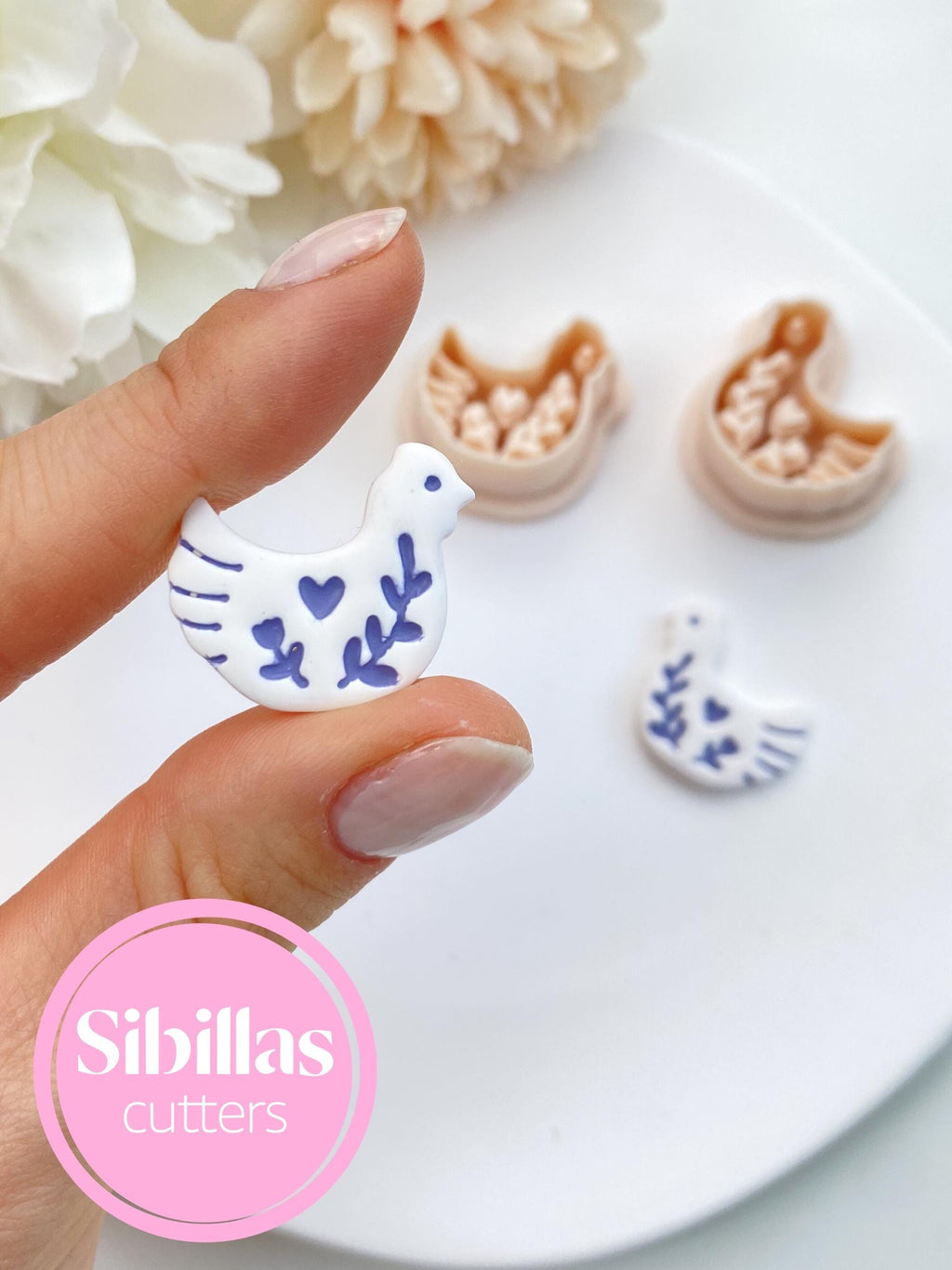 Clay earrings cutter chicken: Folk art clay cutter mirrored set