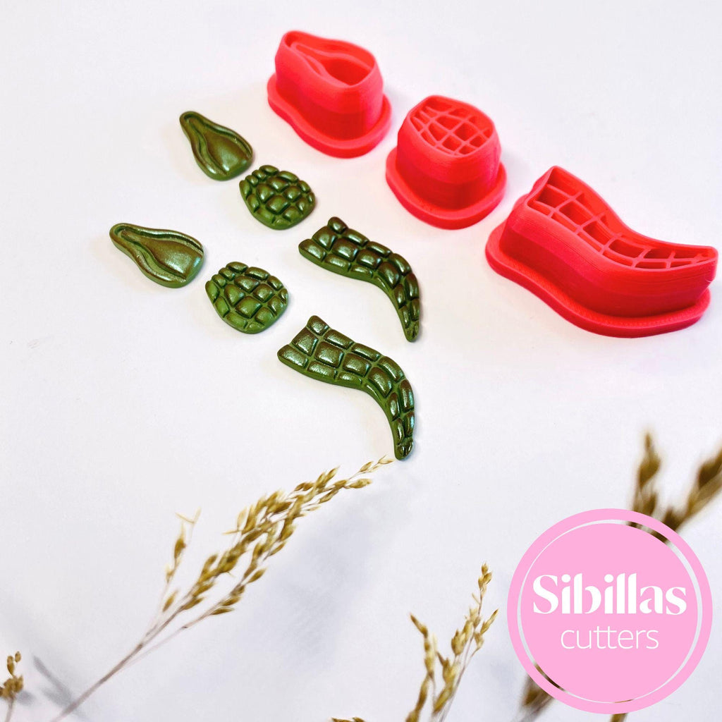 DIY crafting tool: alligator clay cutter with crocodile emboss for polymer clay projects